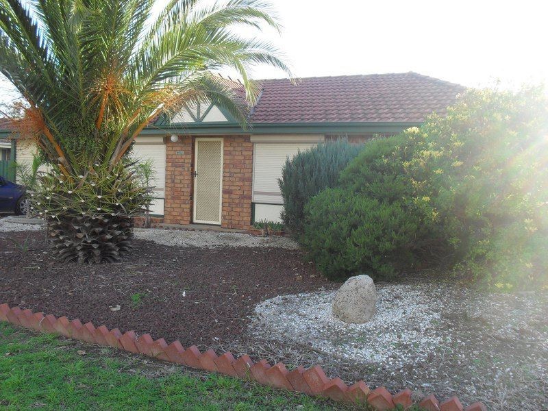 24 President Avenue, Andrews Farm SA 5114