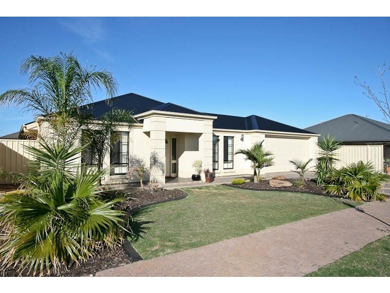 21 Lakeridge Cct, Burton SA 5110