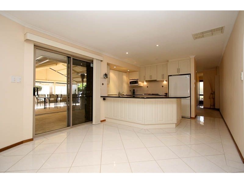 7 Carnation Court, Parafield Gardens SA 5107