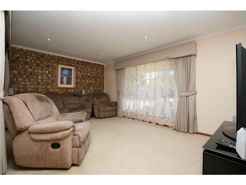 7 Carnation Court, Parafield Gardens SA 5107