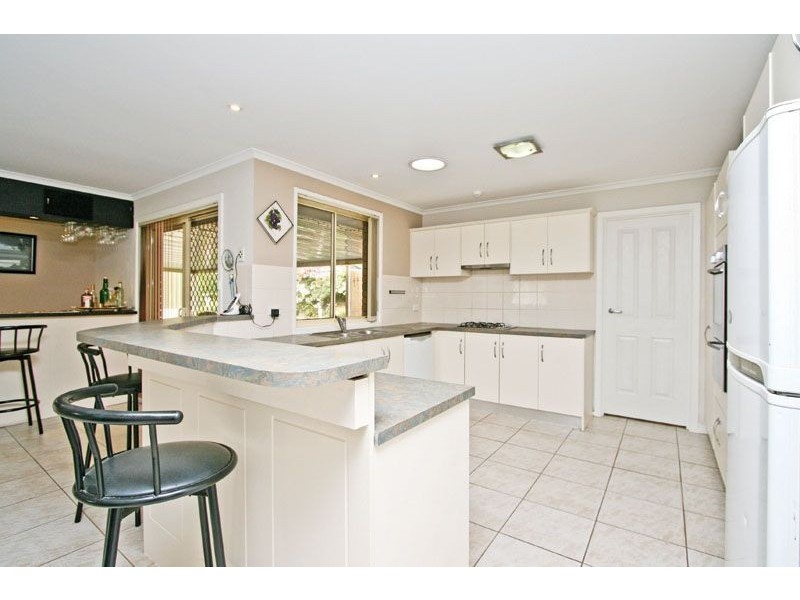 18 Blackburn Road, Hillbank SA 5112