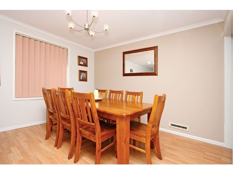 18 Blackburn Road, Hillbank SA 5112