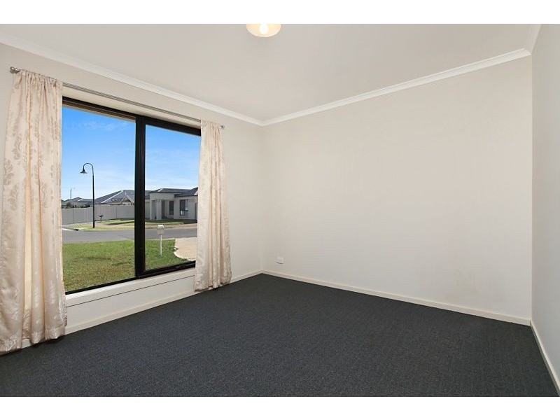 4 Blossom Court (Direk), Burton SA 5110