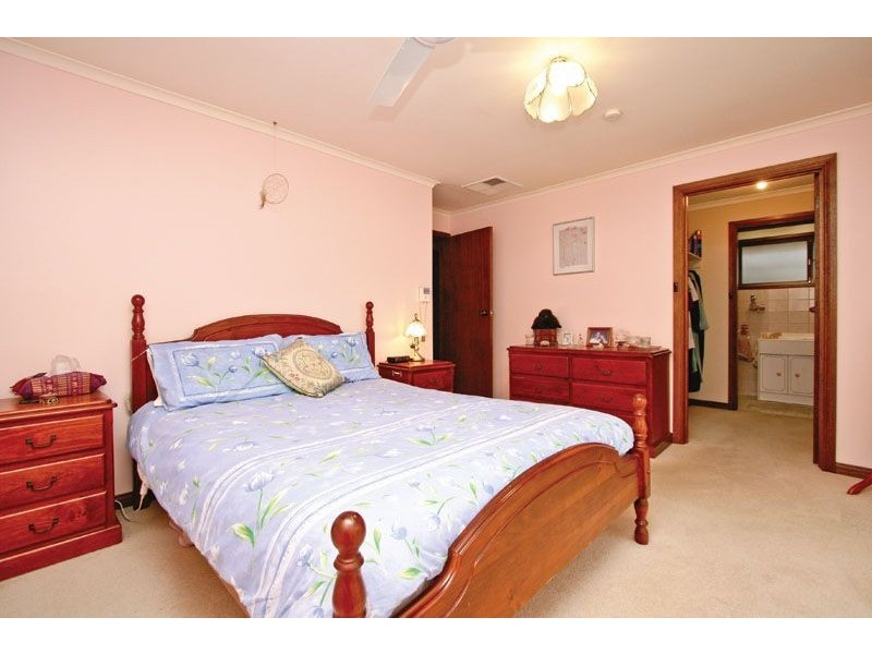 15 Riversdale Drive, Salisbury Park SA 5109