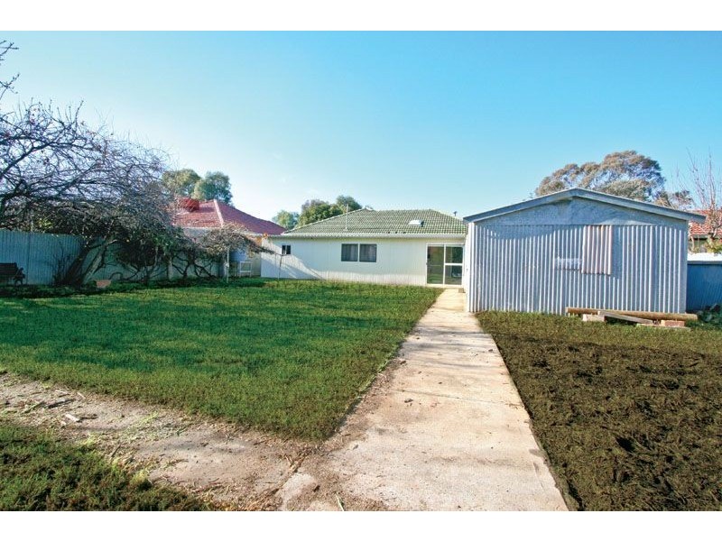 31 Armagh Crescent, Salisbury Downs SA 5108