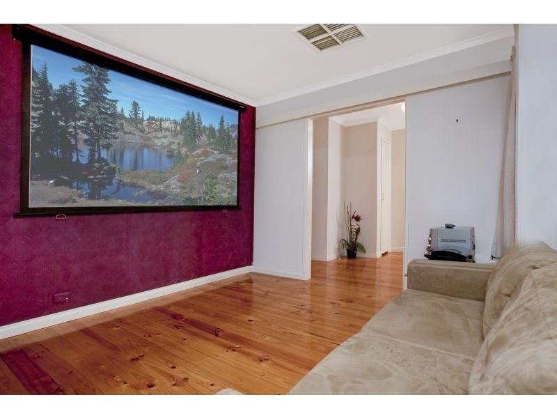 9 Chrysler Court, Salisbury Heights SA 5109