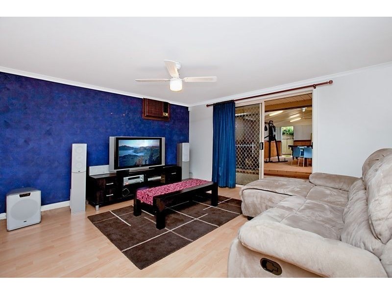 9 Chrysler Court, Salisbury Heights SA 5109