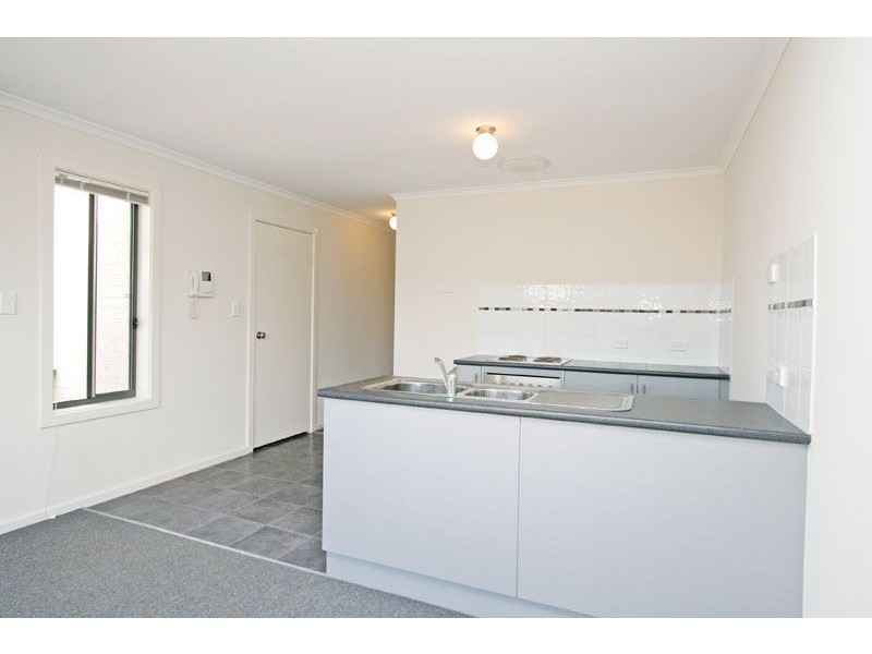 6 Hamra Drive, Smithfield SA 5114