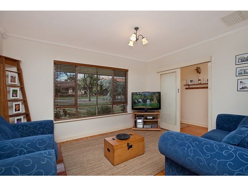 3 Oklahoma Ave, Para Vista SA 5093
