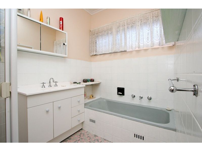 7 Blacktop Road, Hillbank SA 5112