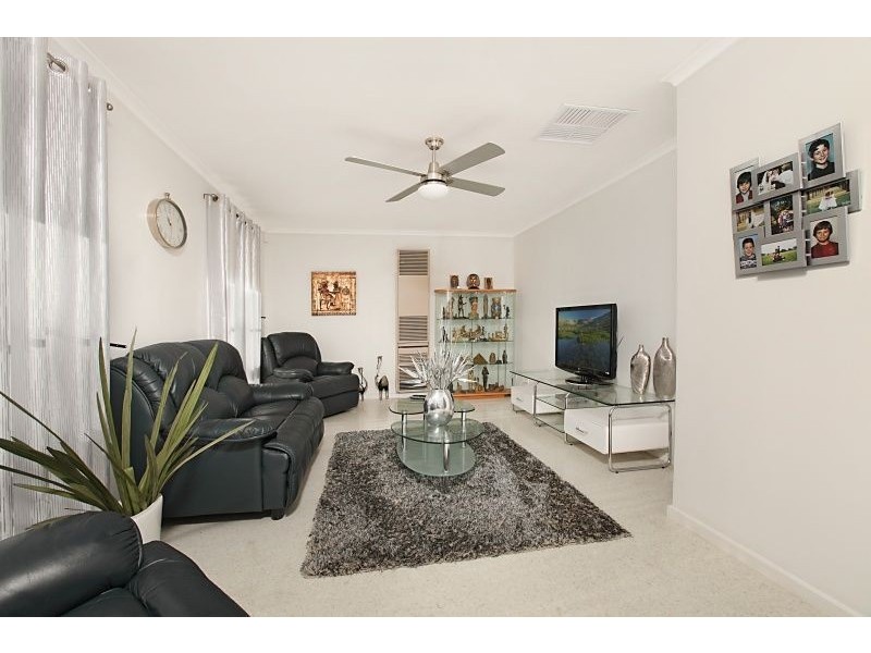 204 Kings Road, Parafield Gardens SA 5107