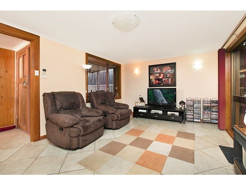 47 Blackburn Road, Elizabeth East SA 5112