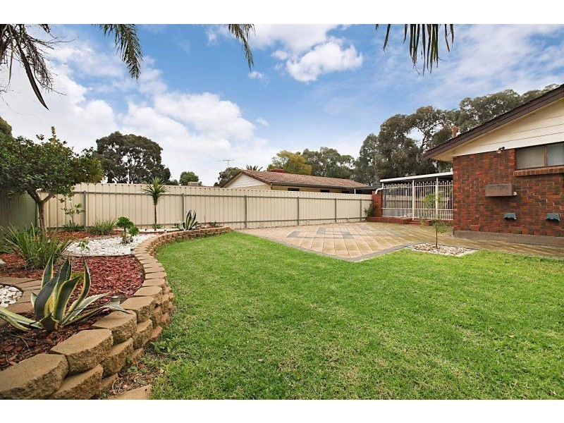 30 The Pines Grove, Paralowie SA 5108