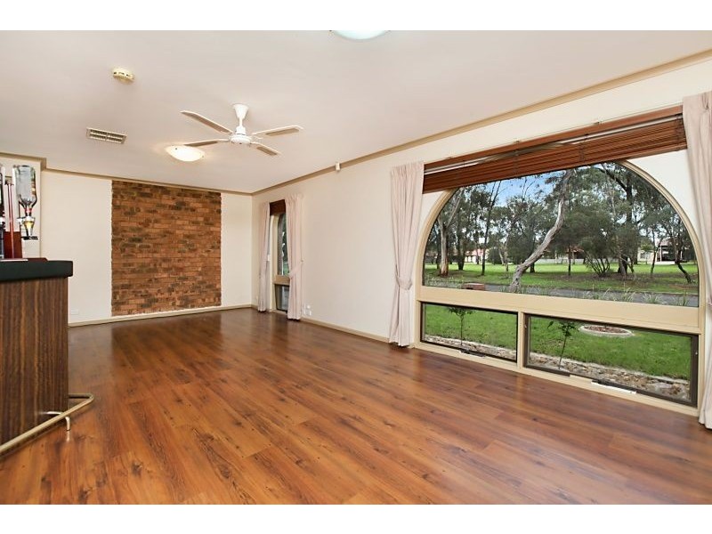 30 The Pines Grove, Paralowie SA 5108