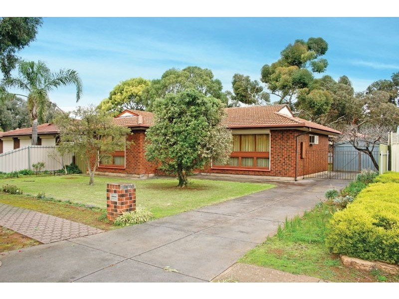 6 The Pines Grove, Paralowie SA 5108