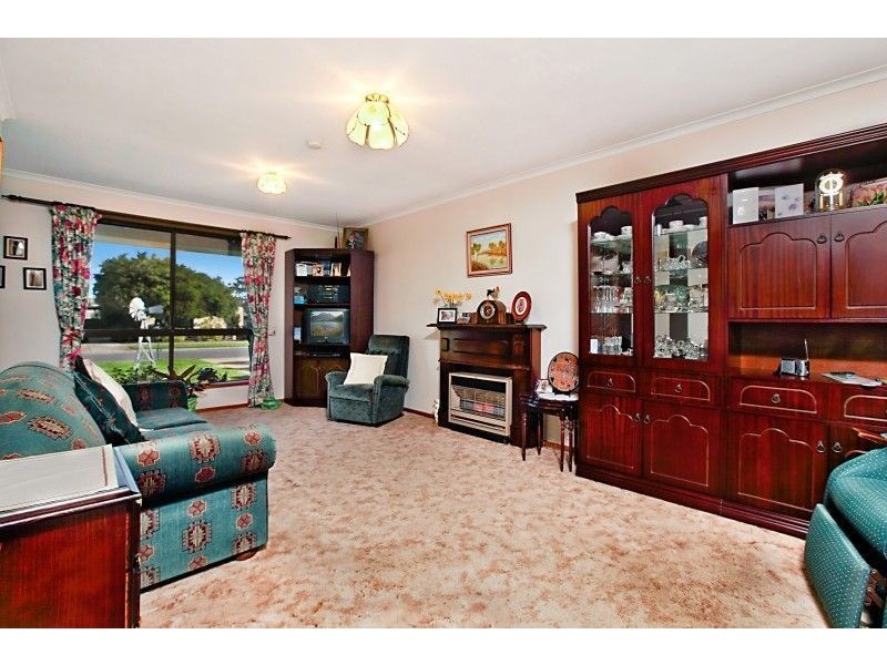 6 Meath Avenue, Salisbury Downs SA 5108