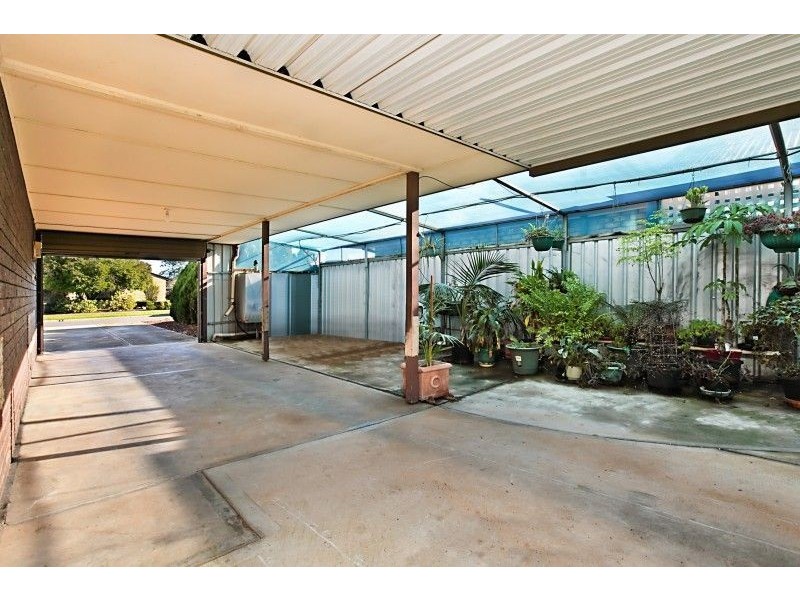 6 Meath Avenue, Salisbury Downs SA 5108