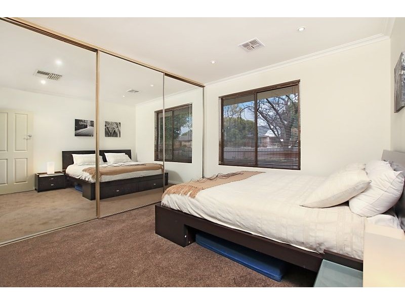1 Spencer St, Parafield Gardens SA 5107