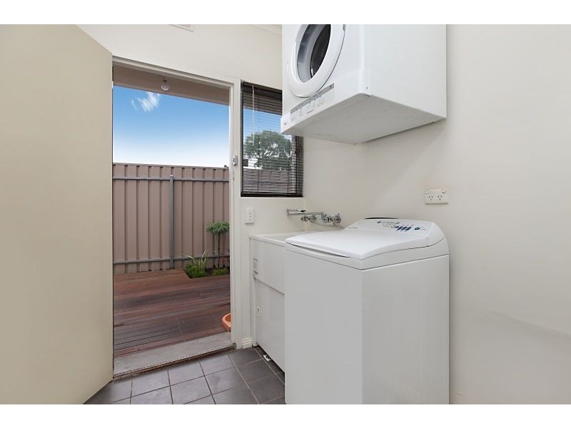 1 Spencer St, Parafield Gardens SA 5107