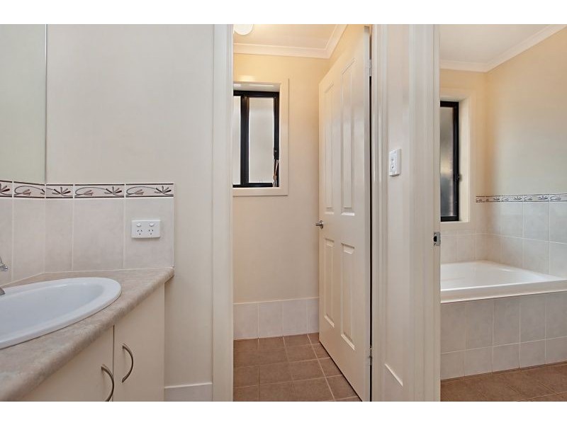 18 Gemini Drive, Munno Para West SA 5115