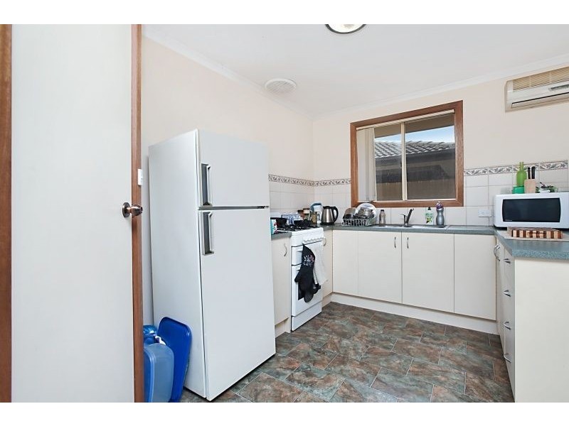 28 Lauren Dr, Paralowie SA 5108