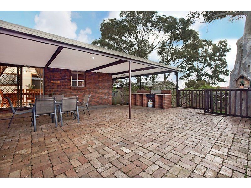 28 Hawker Cres, Elizabeth East SA 5112