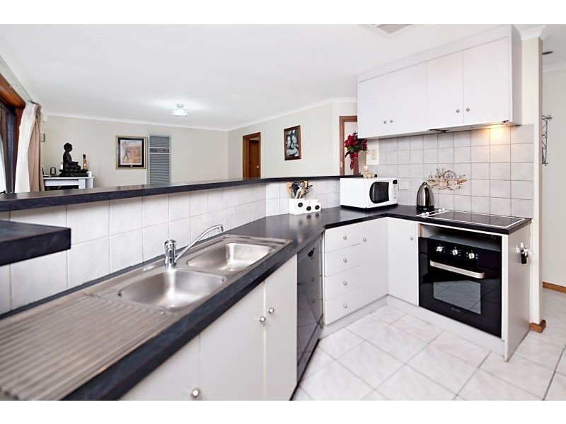 15 Grosvenor Plc, Paralowie SA 5108