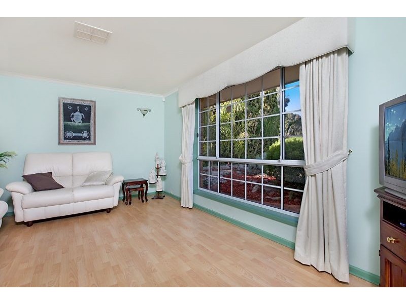 19 Carnation Ct, Parafield Gardens SA 5107