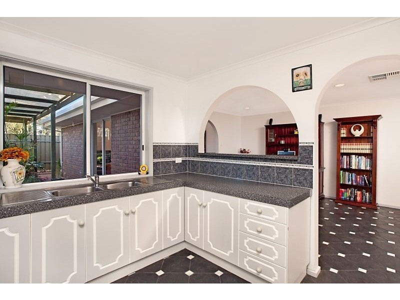 19 Carnation Ct, Parafield Gardens SA 5107