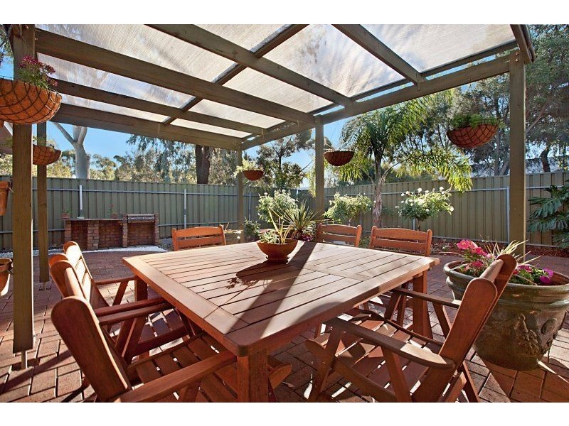 19 Carnation Ct, Parafield Gardens SA 5107