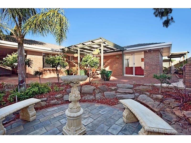 19 Carnation Ct, Parafield Gardens SA 5107