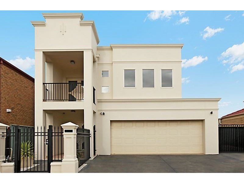 8 Sanctuary Drive, Mawson Lakes SA 5095