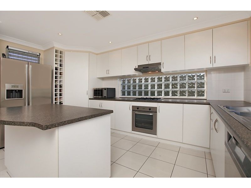 8 Sanctuary Drive, Mawson Lakes SA 5095