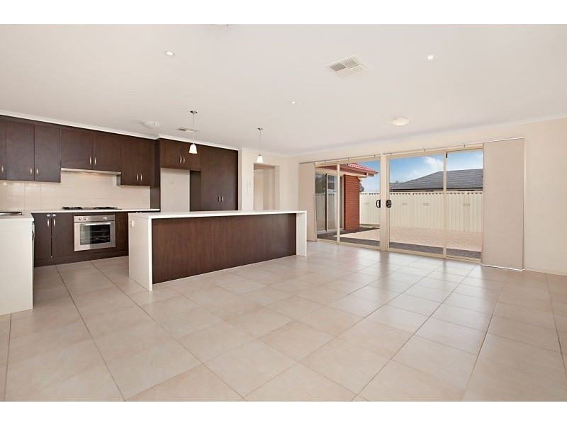 9 Edgewater Place, Burton SA 5110