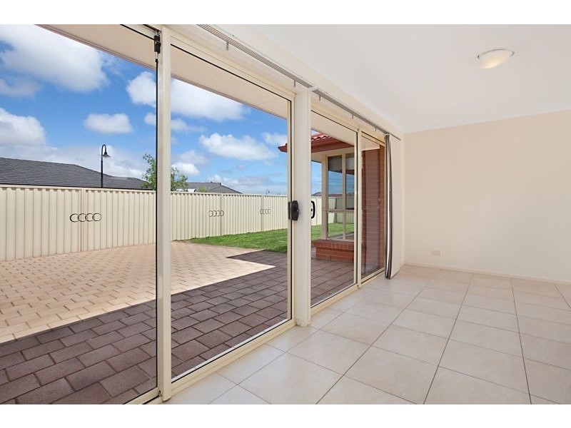 9 Edgewater Place, Burton SA 5110