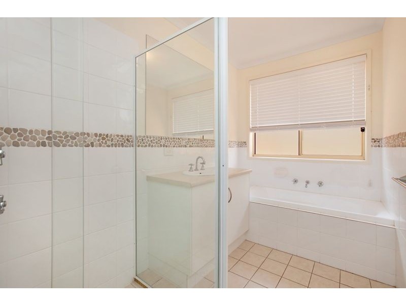 9 Edgewater Place, Burton SA 5110