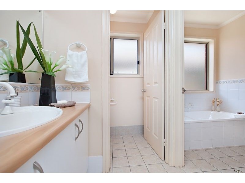 21 Bluegum Drive, Paralowie SA 5108