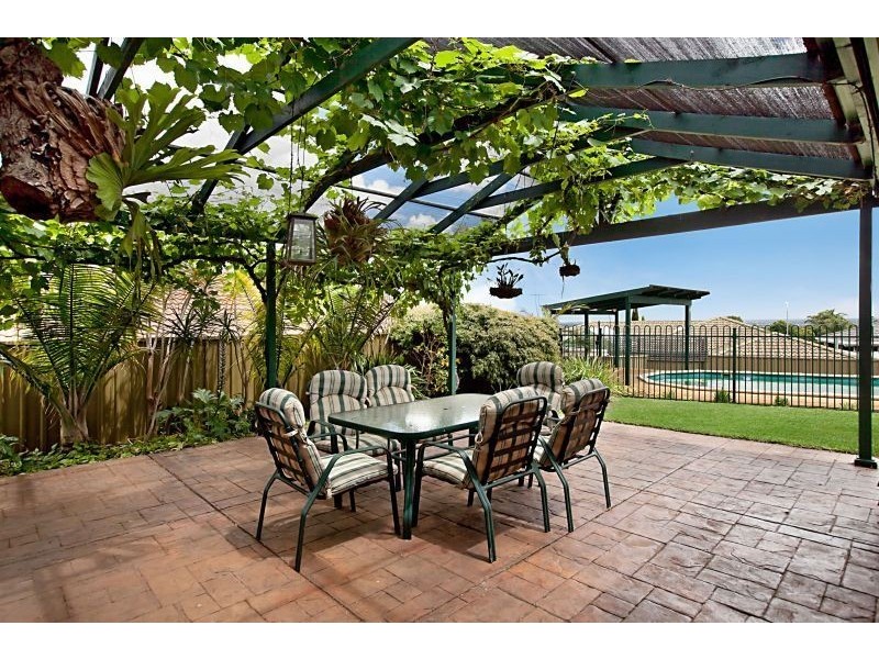9 Jenolan Crescent, Hillbank SA 5112