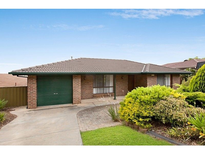 9 Jenolan Crescent, Hillbank SA 5112