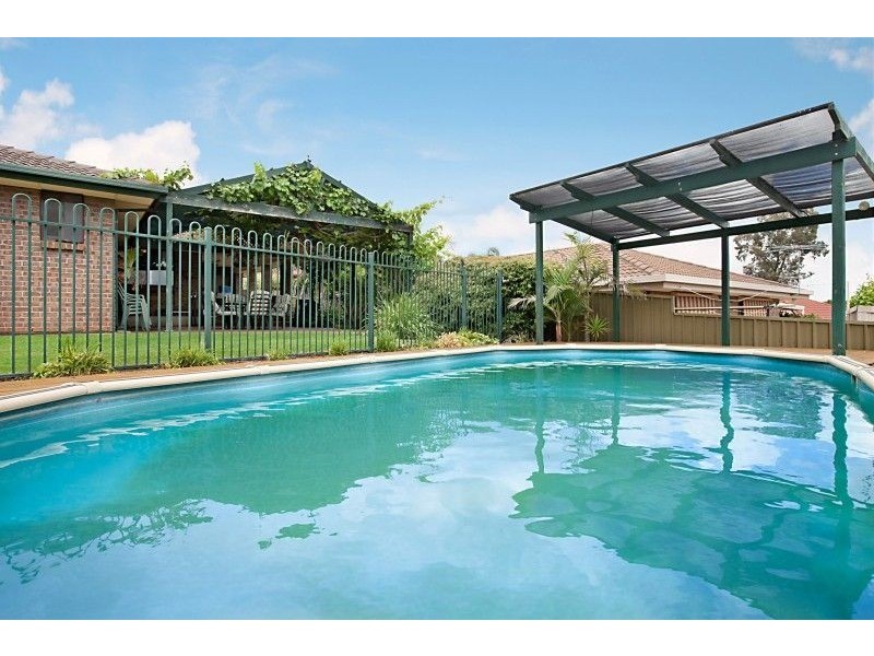 9 Jenolan Crescent, Hillbank SA 5112
