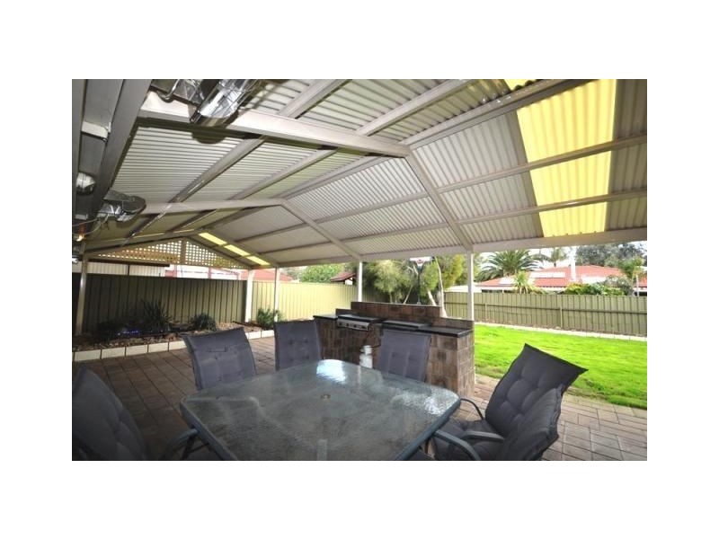 9 Teresa Court, Paralowie SA 5108