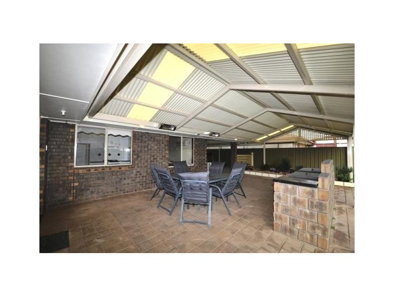 9 Teresa Court, Paralowie SA 5108