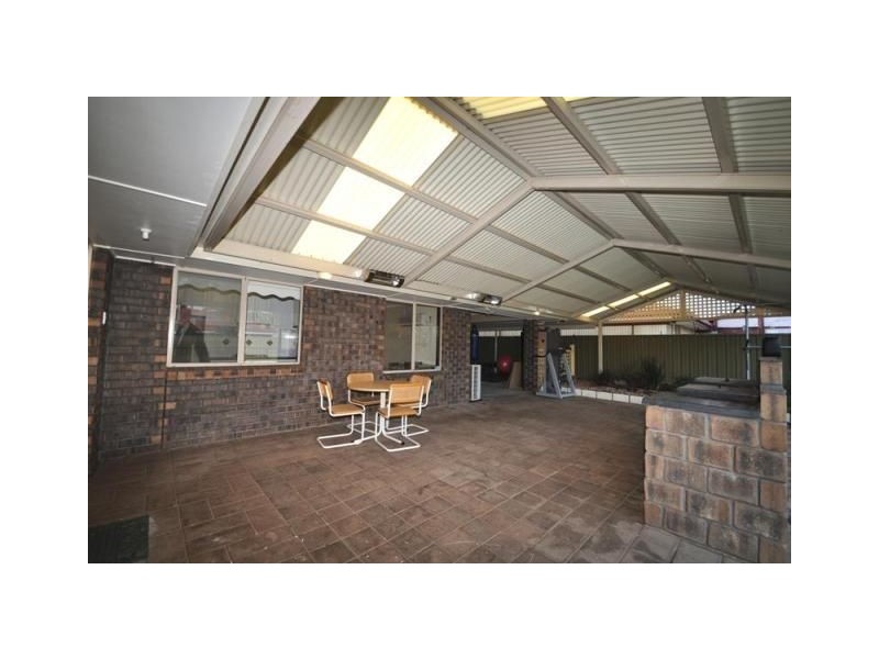 9 Teresa Court, Paralowie SA 5108