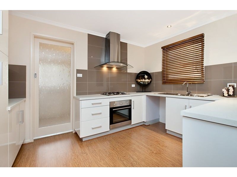 27 Heathersett Drive, Salisbury Park SA 5109
