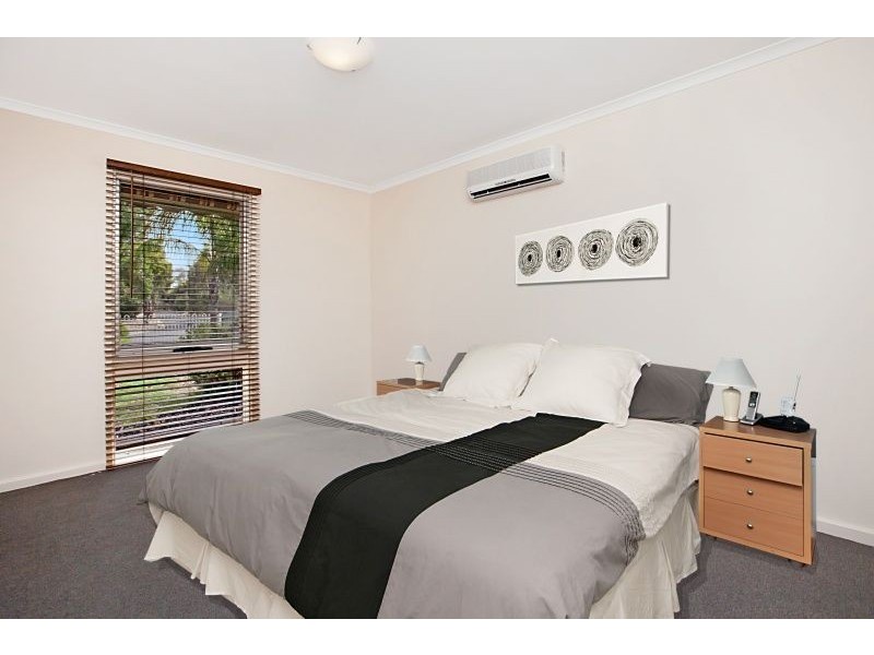 27 Heathersett Drive, Salisbury Park SA 5109
