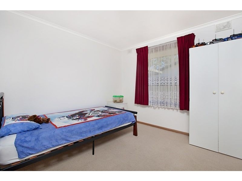 8 Denver Drive, Parafield Gardens SA 5107