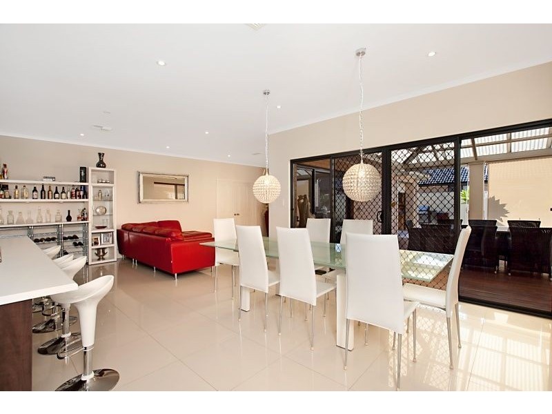 31 Waterside Drive, Burton SA 5110