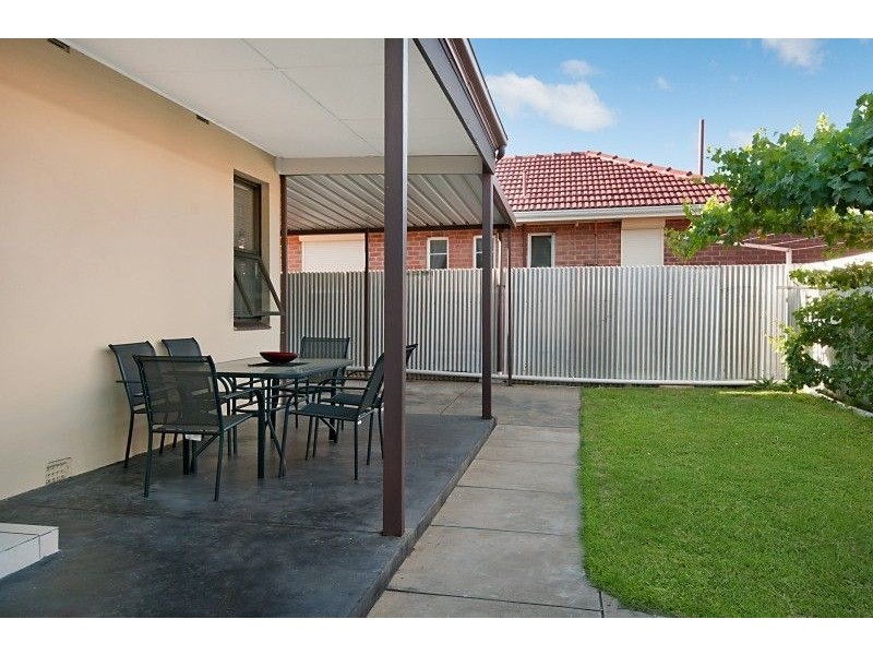 46 Gladstone Road, Mansfield Park SA 5012