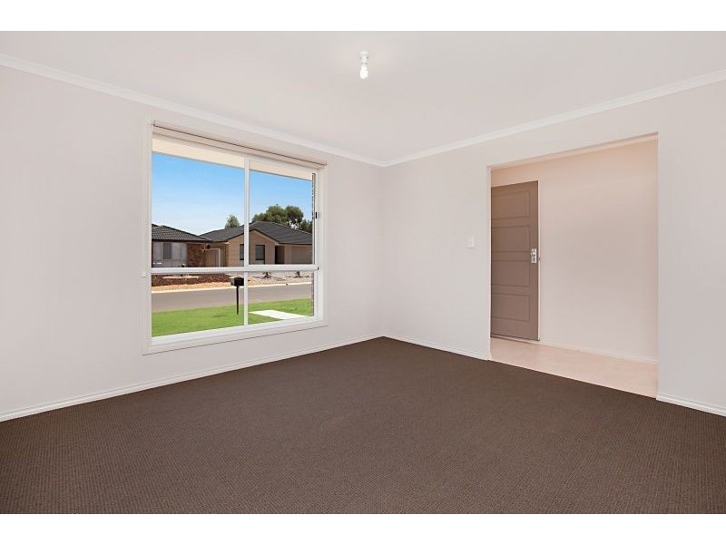 22 Tasos Drive, Munno Para West SA 5115