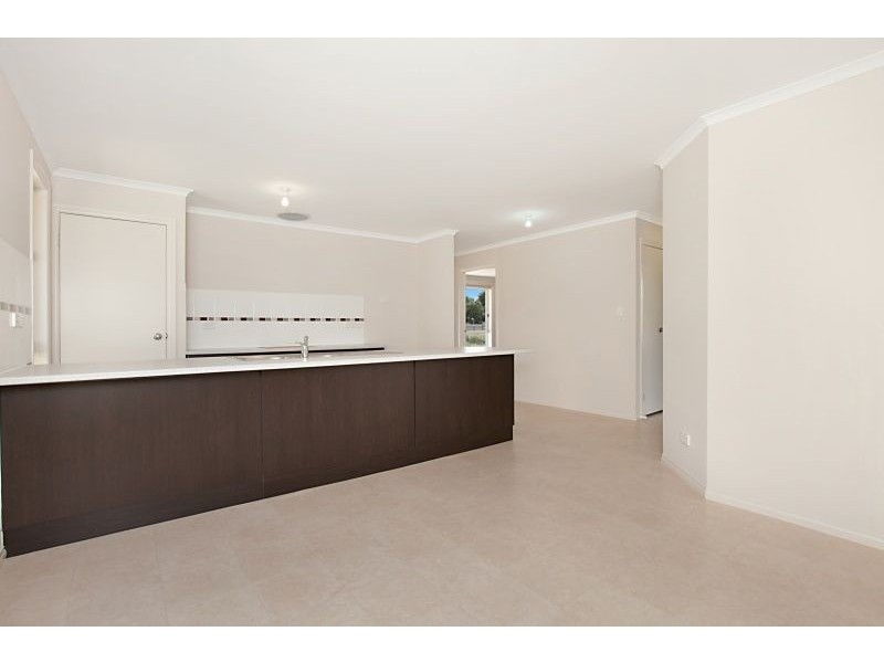 22 Tasos Drive, Munno Para West SA 5115